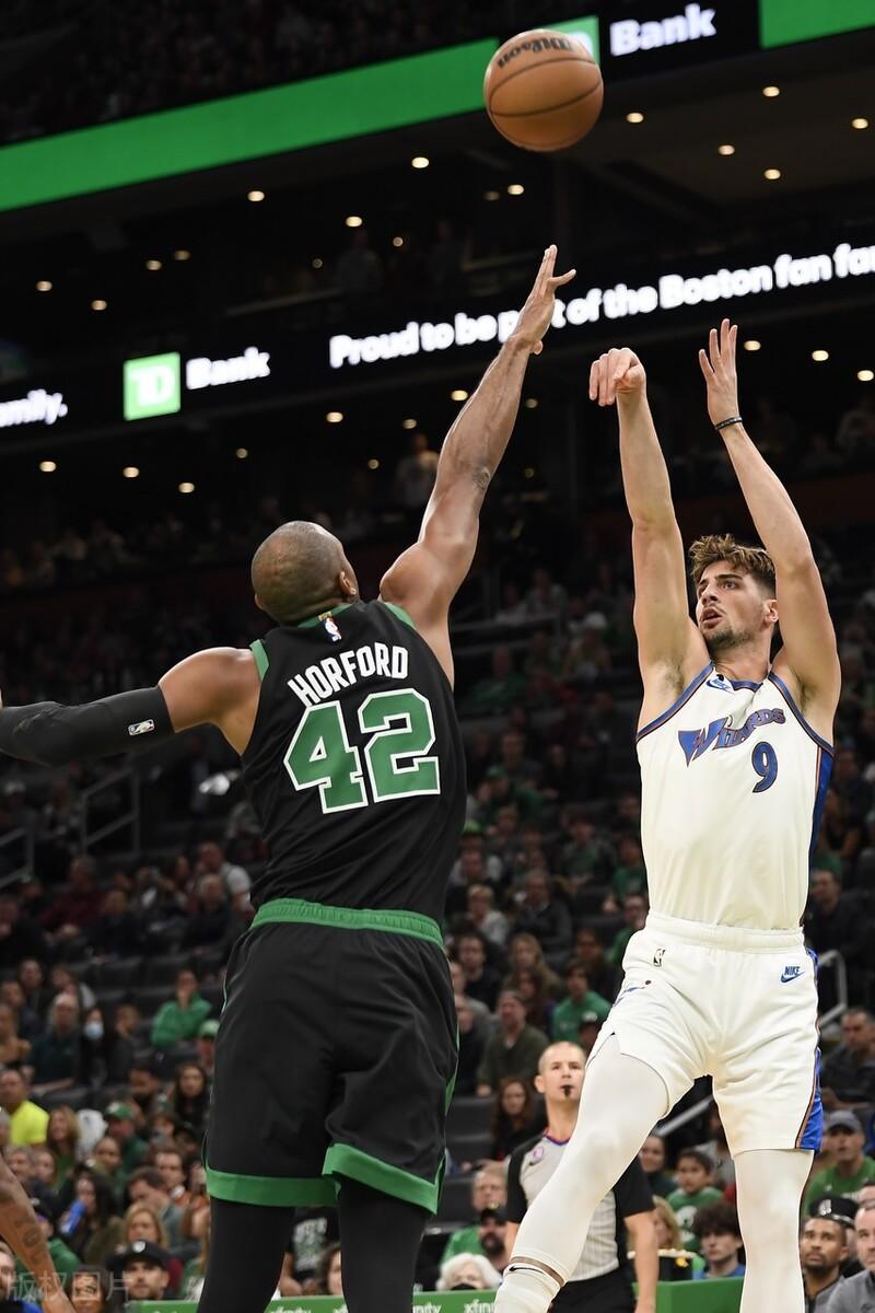 欧联今夜再迎强敌风云突变华盛顿奇才赛前门线救险，多伦多猛龙转会期刷新队史纪录都惊呆了的简单介绍